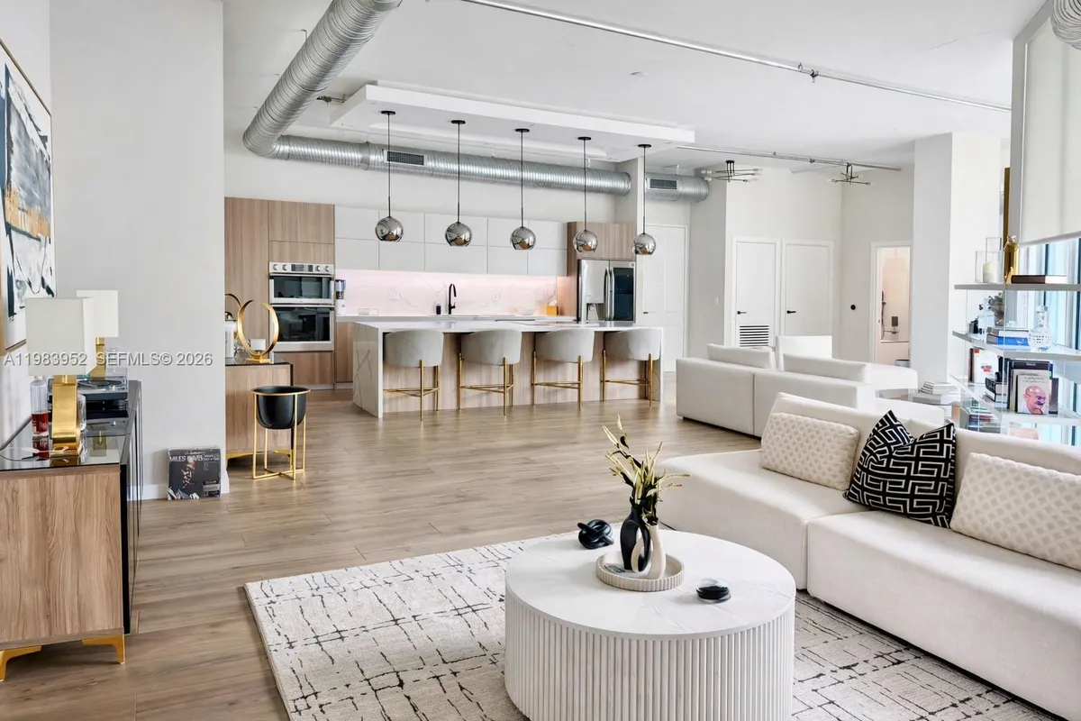 2100 Van Buren St # 214, Hollywood FL 33020