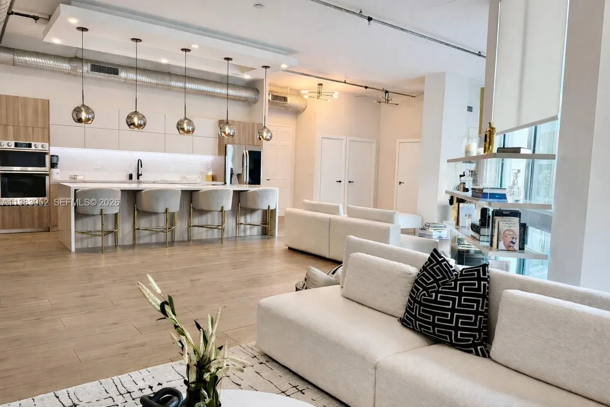 2100 Van Buren St # 214, Hollywood FL 33020