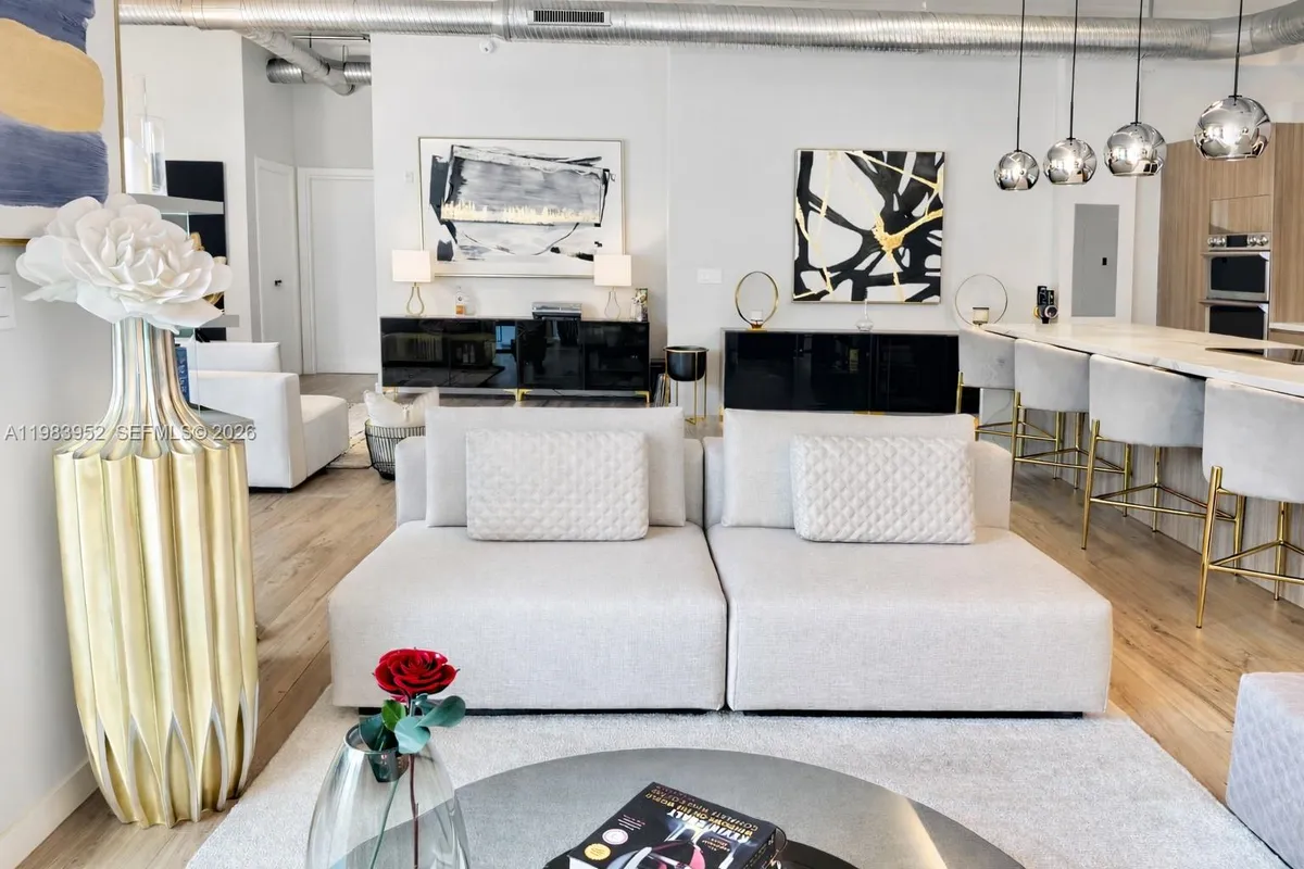 2100 Van Buren St # 214, Hollywood FL 33020