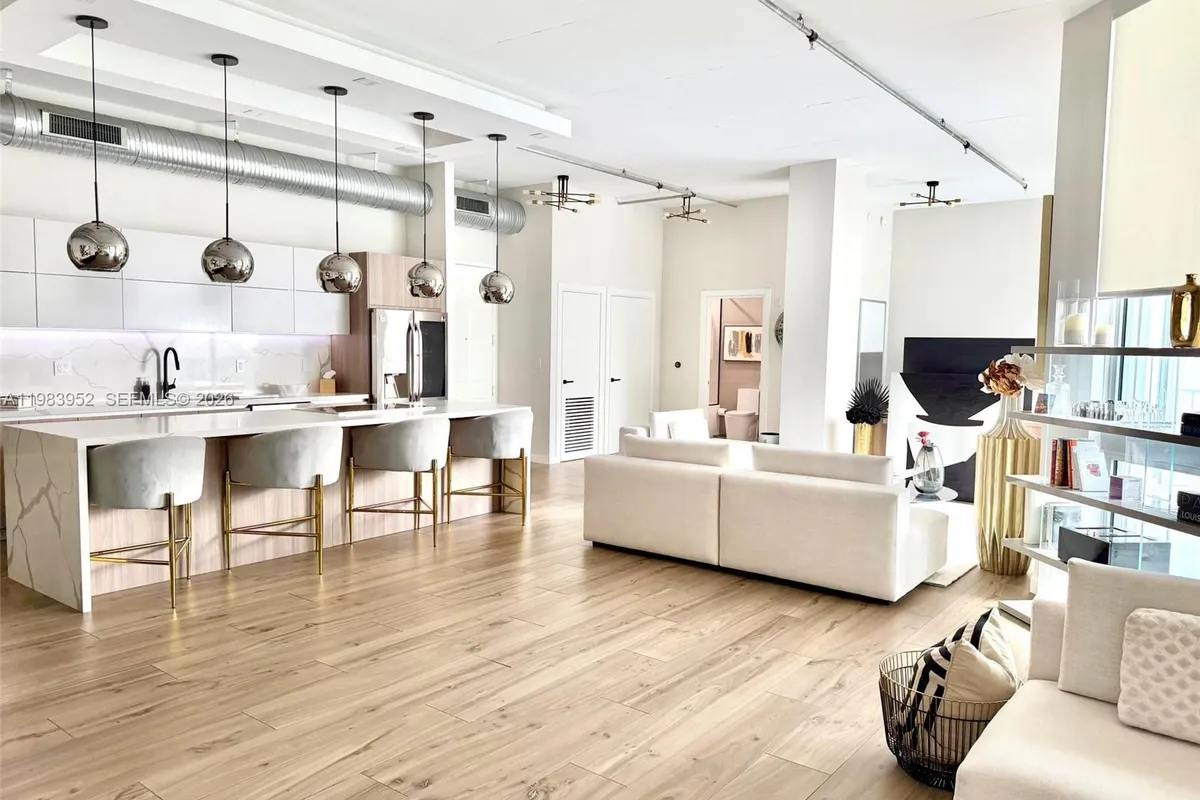 2100 Van Buren St # 214, Hollywood FL 33020