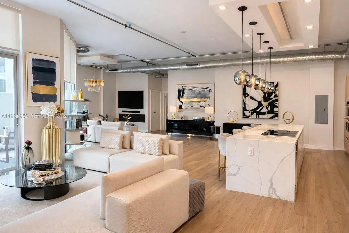 2100 Van Buren St # 214, Hollywood FL 33020