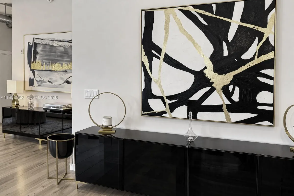 2100 Van Buren St # 214, Hollywood FL 33020