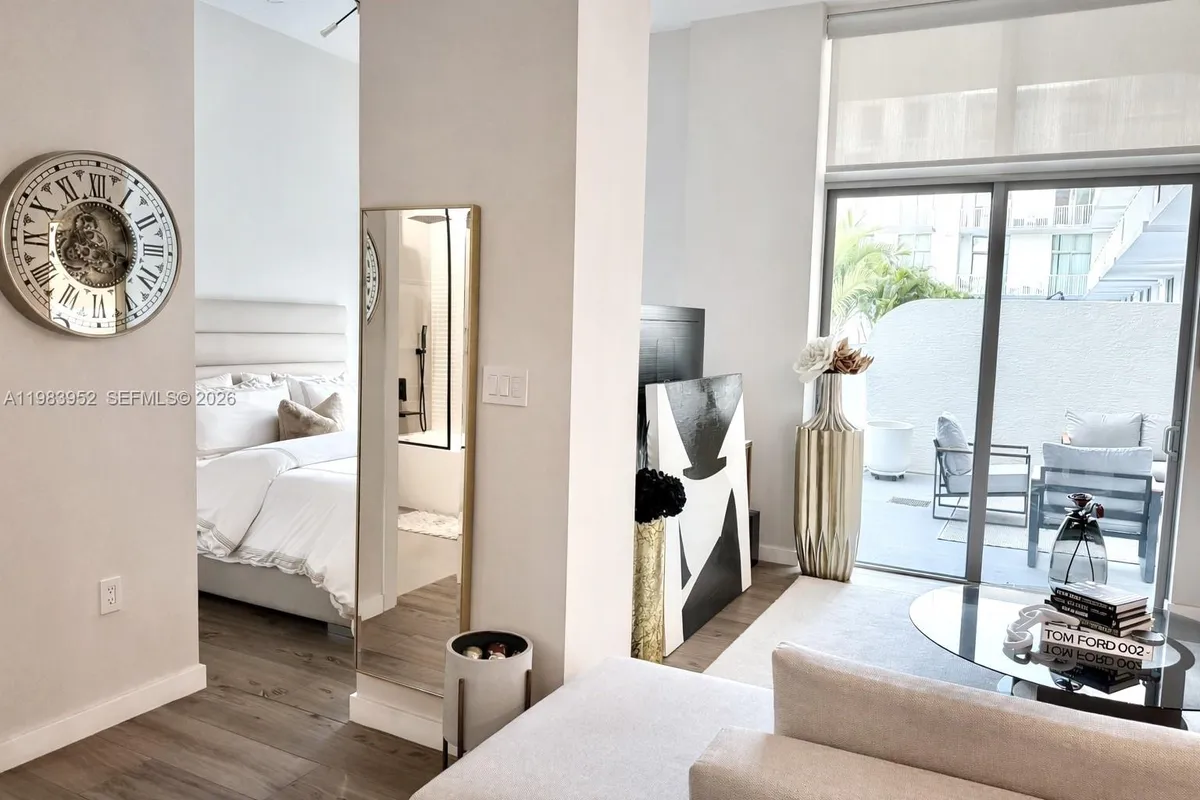 2100 Van Buren St # 214, Hollywood FL 33020