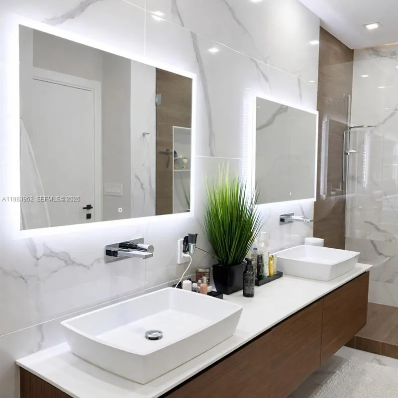 2100 Van Buren St # 214, Hollywood FL 33020