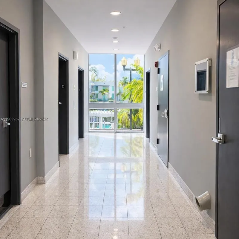 2100 Van Buren St # 214, Hollywood FL 33020