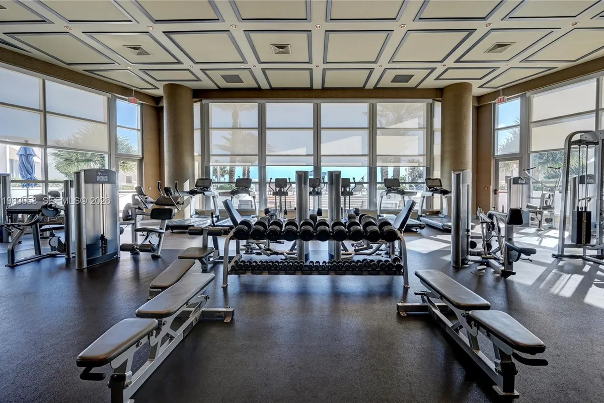 3101 S Ocean Dr # 3203, Hollywood FL 33019