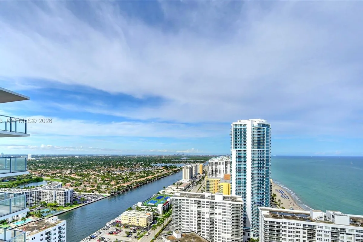 3101 S Ocean Dr # 3203, Hollywood FL 33019