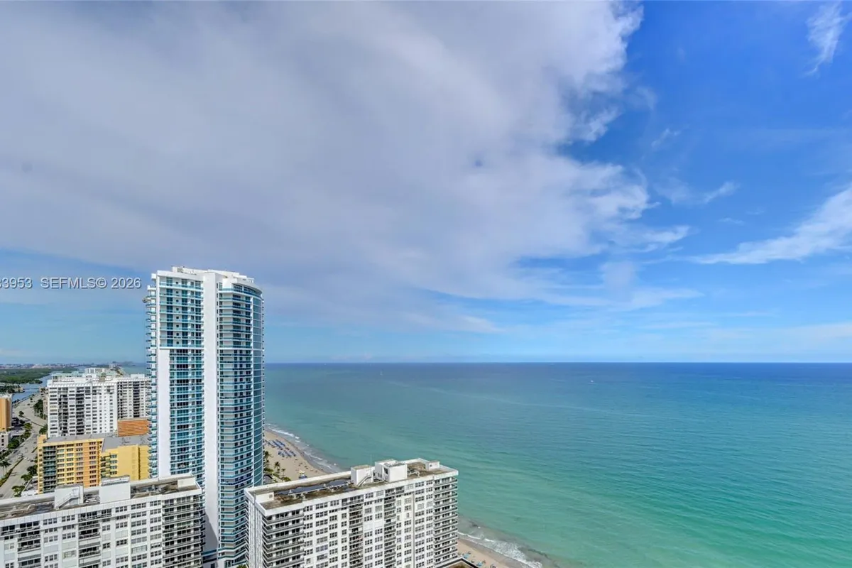 3101 S Ocean Dr # 3203, Hollywood FL 33019