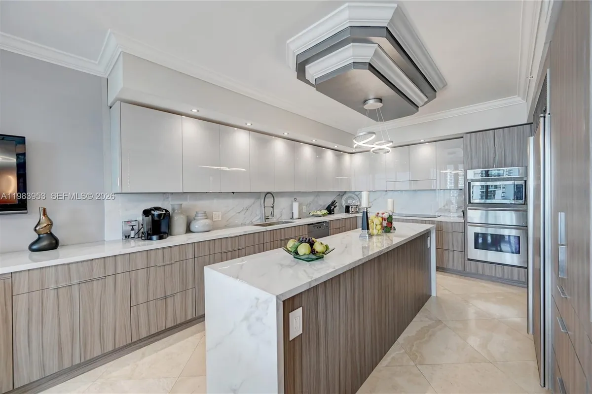 3101 S Ocean Dr # 3203, Hollywood FL 33019