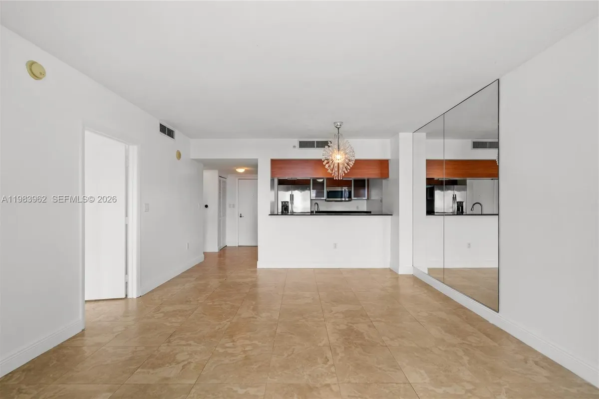 1800 N Bayshore Dr # 1208, Miami FL 33132