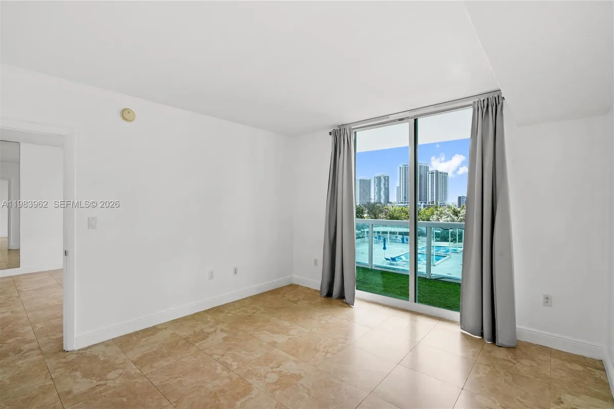 1800 N Bayshore Dr # 1208, Miami FL 33132