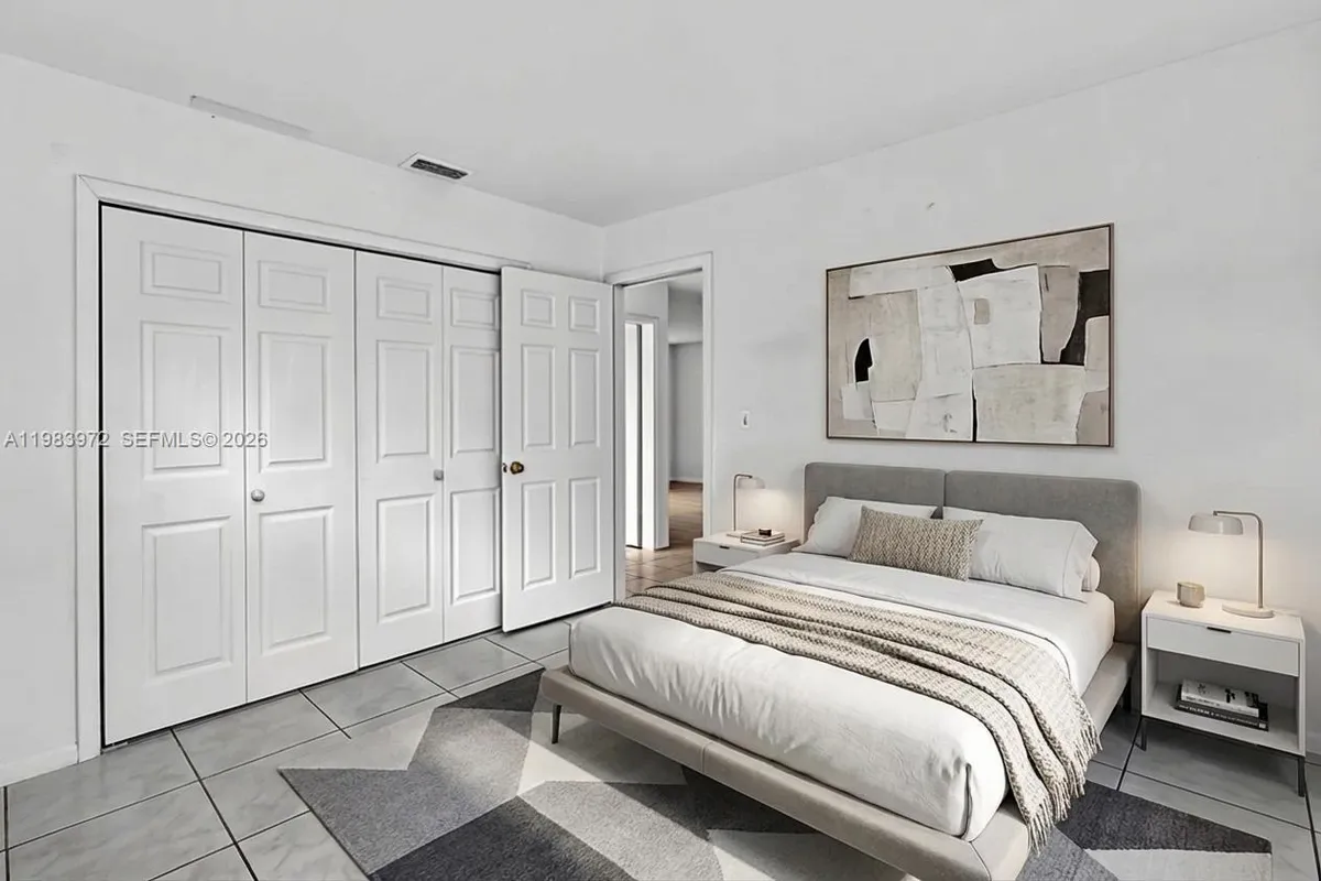 5441 NW 17th Ct, Lauderhill FL 33313