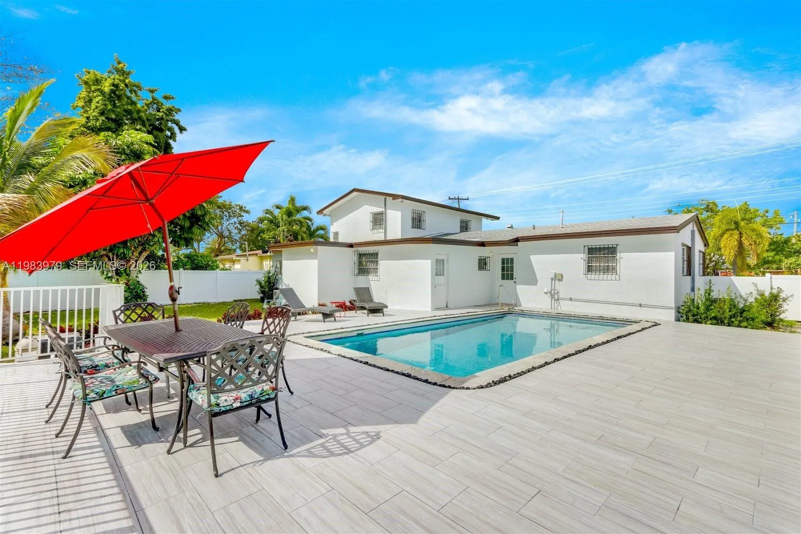 980 W 45th Pl # 1, Hialeah FL 33012