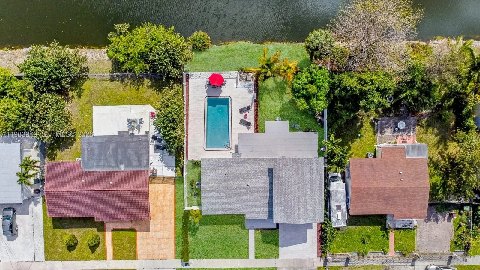 980 W 45th Pl # 1, Hialeah FL 33012