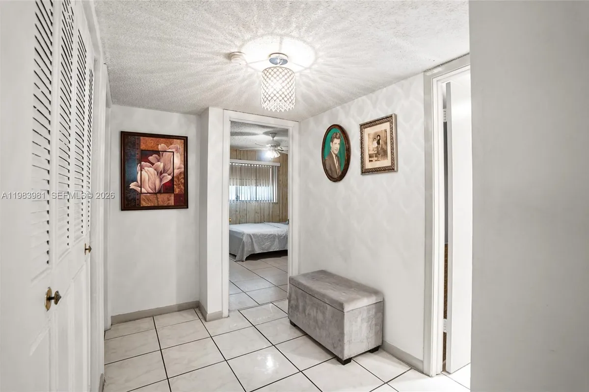 4851 NW 21st St # 107, Lauderhill FL 33313