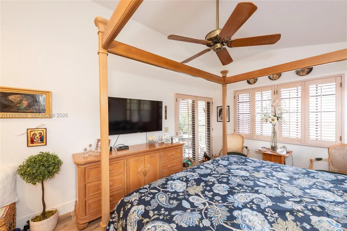 3212 Arbor Ln # 2407, Hollywood FL 33021