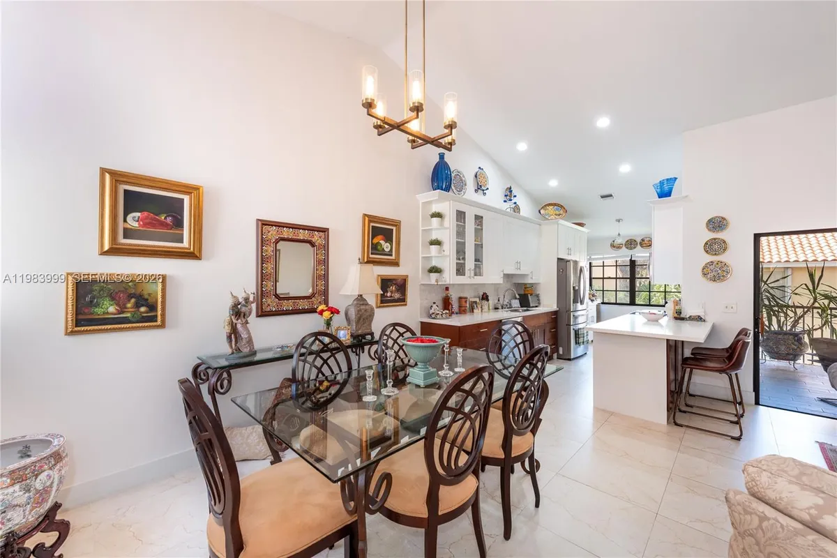 3212 Arbor Ln # 2407, Hollywood FL 33021