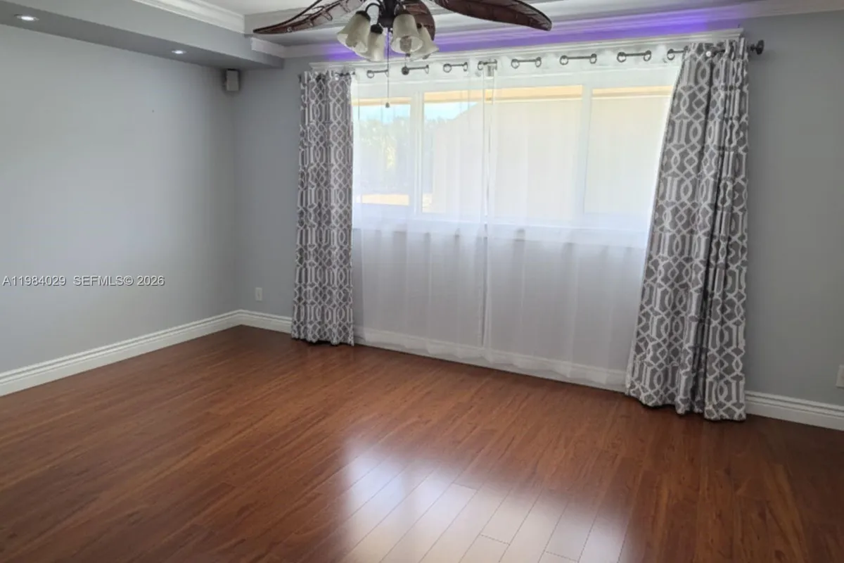 3282 N Pine Island Rd # 301, Sunrise FL 33351