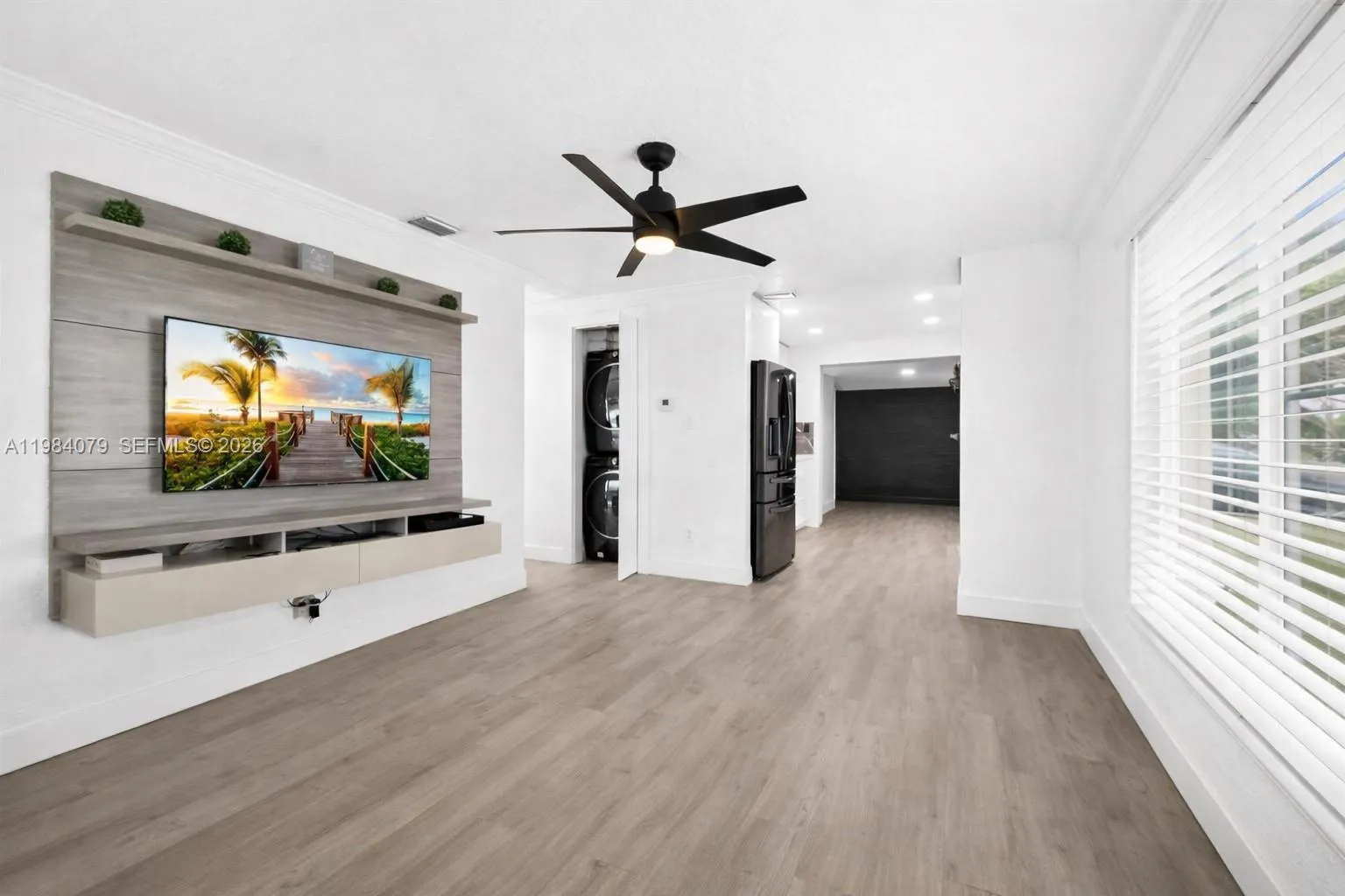 5721 SW 38 Ct # 5721, Davie FL 33314