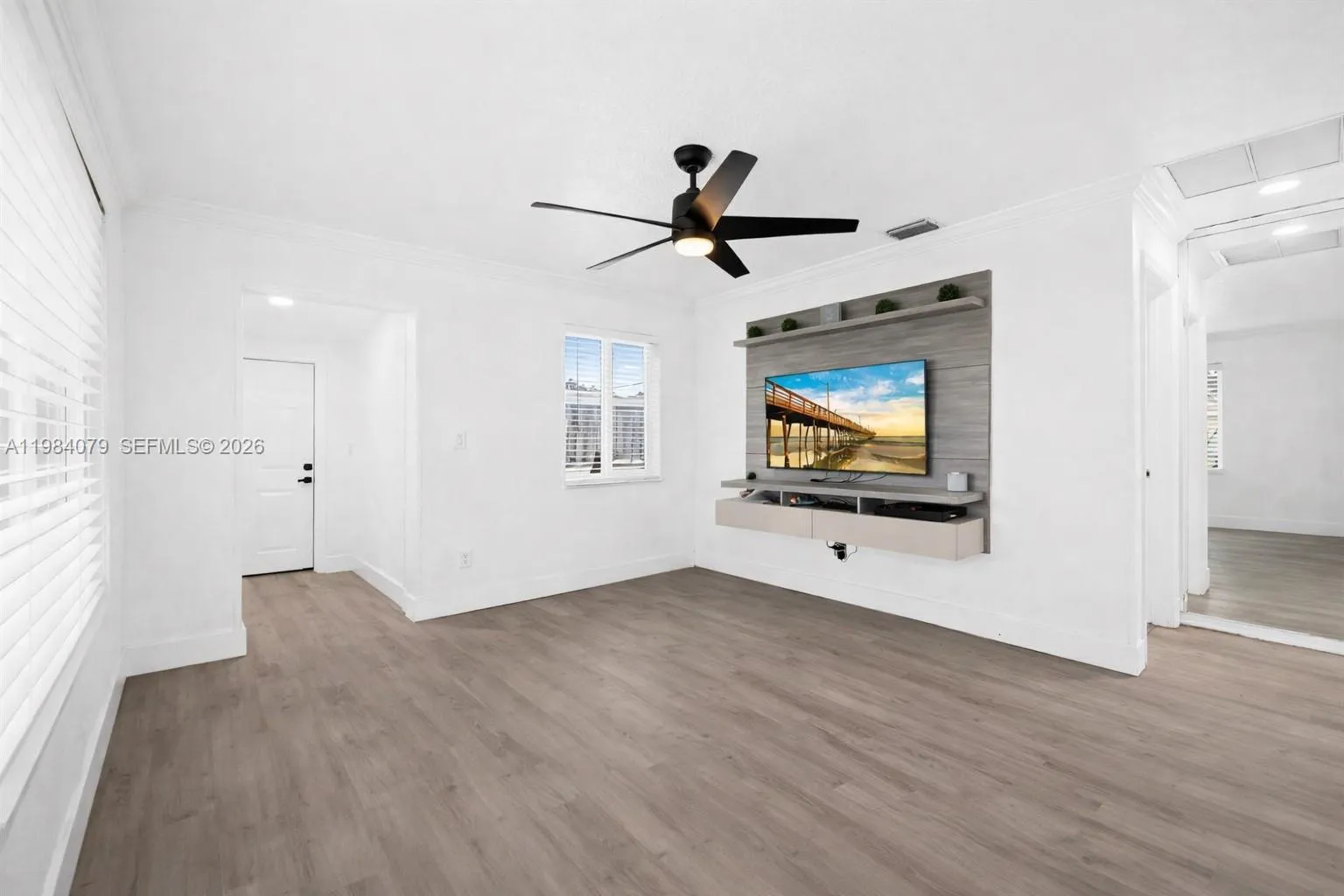 5721 SW 38 Ct # 5721, Davie FL 33314