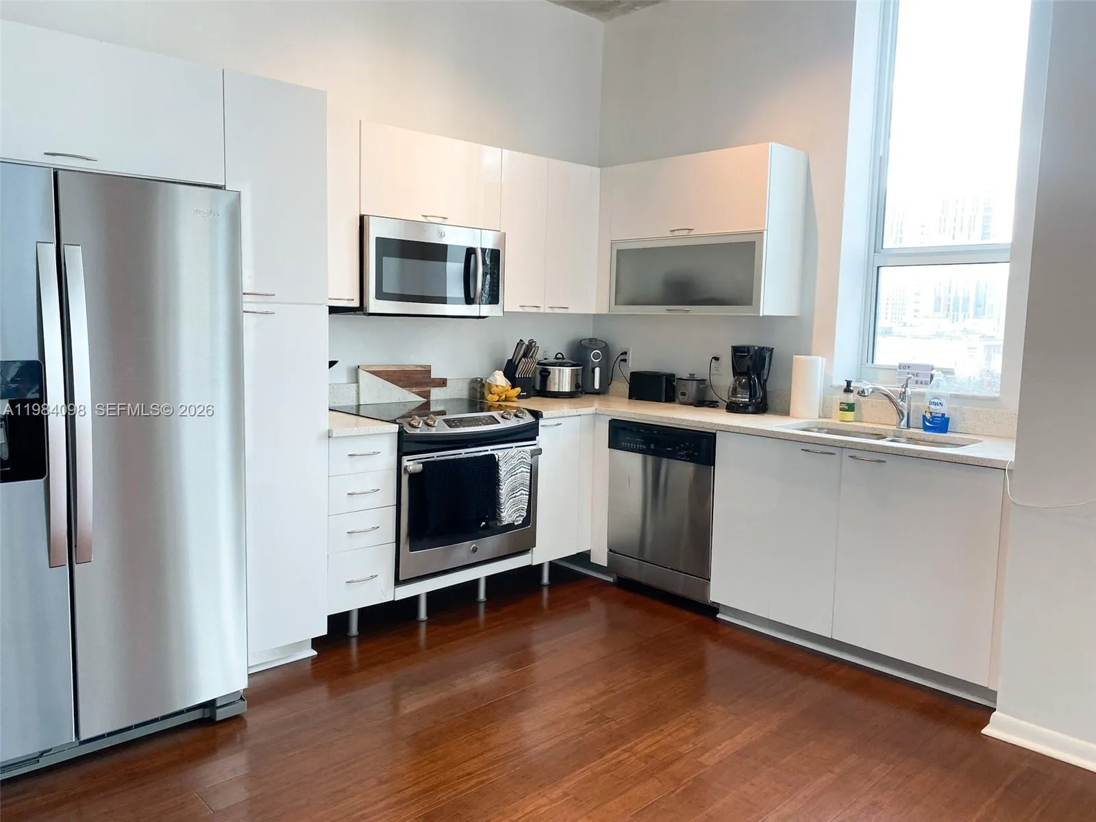 234 NE 3rd St # 1201, Miami FL 33132