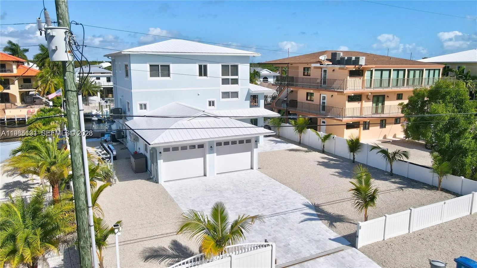 48 S Andros Rd, Key Largo FL 33037