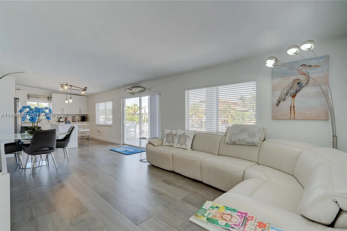 48 S Andros Rd, Key Largo FL 33037