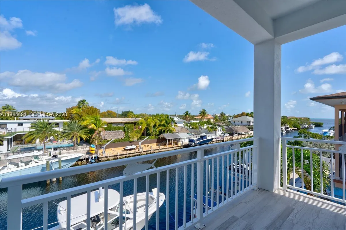 48 S Andros Rd, Key Largo FL 33037