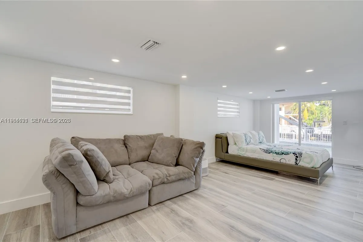 48 S Andros Rd, Key Largo FL 33037