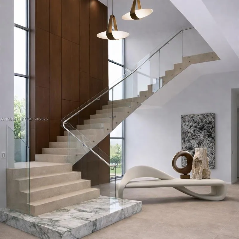 6800 SW 106th St, Pinecrest FL 33156