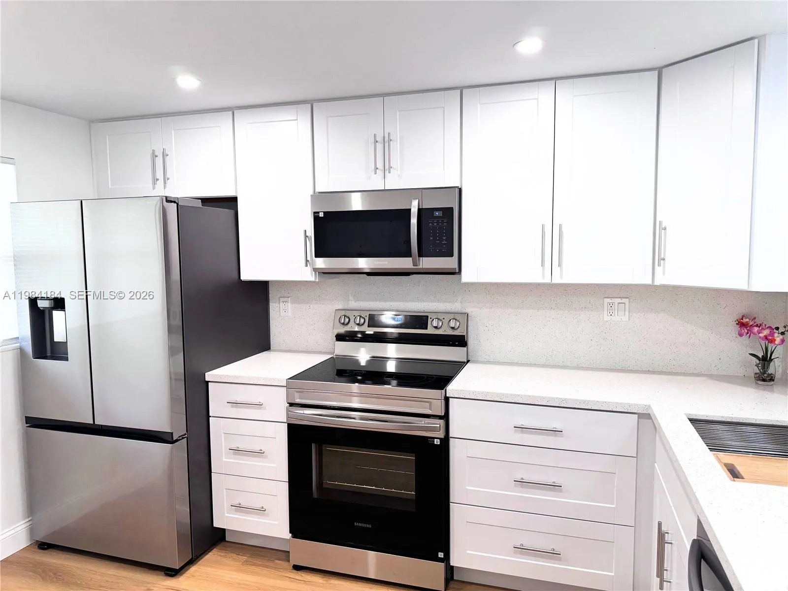 8846 W Mcnab Rd # 106, Tamarac FL 33321