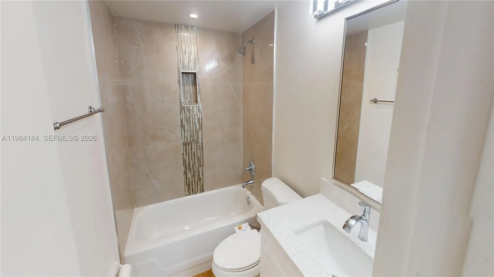 8846 W Mcnab Rd # 106, Tamarac FL 33321