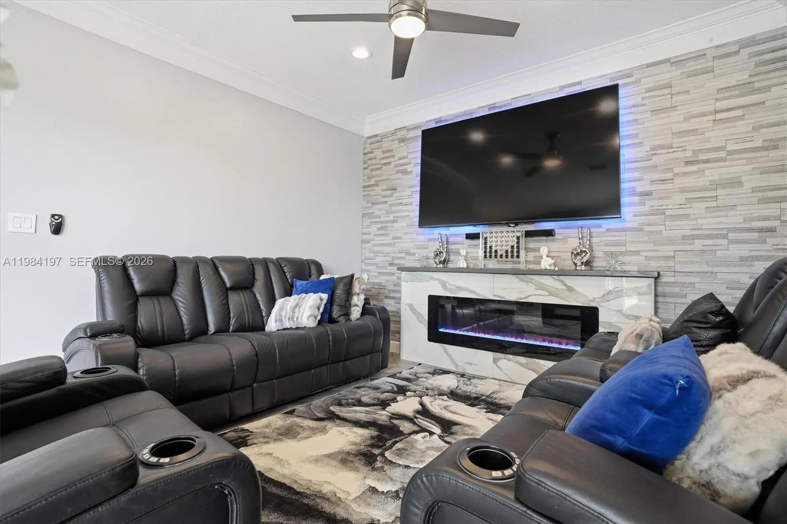 11201 Sunview Way, Cooper City FL 33026