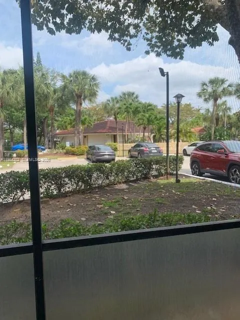 5530 NW 44th St # 111C, Lauderhill FL 33319