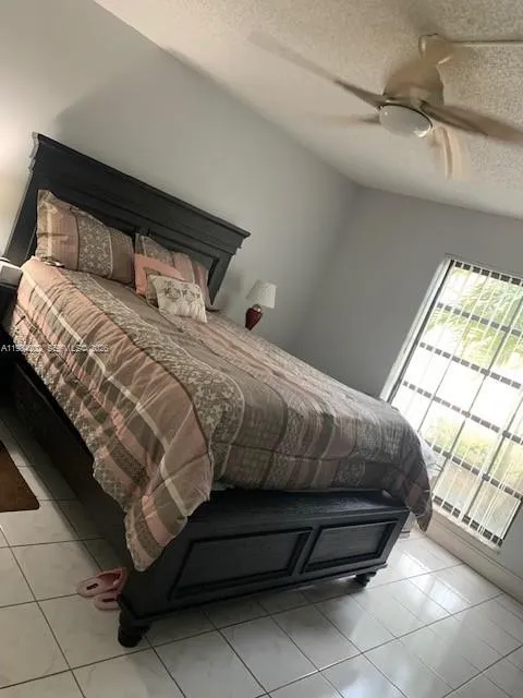 5530 NW 44th St # 111C, Lauderhill FL 33319