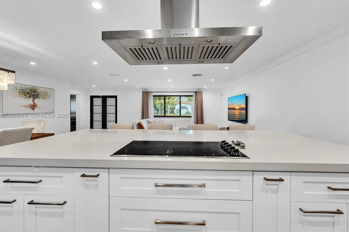 3909 Adams St, Hollywood FL 33021