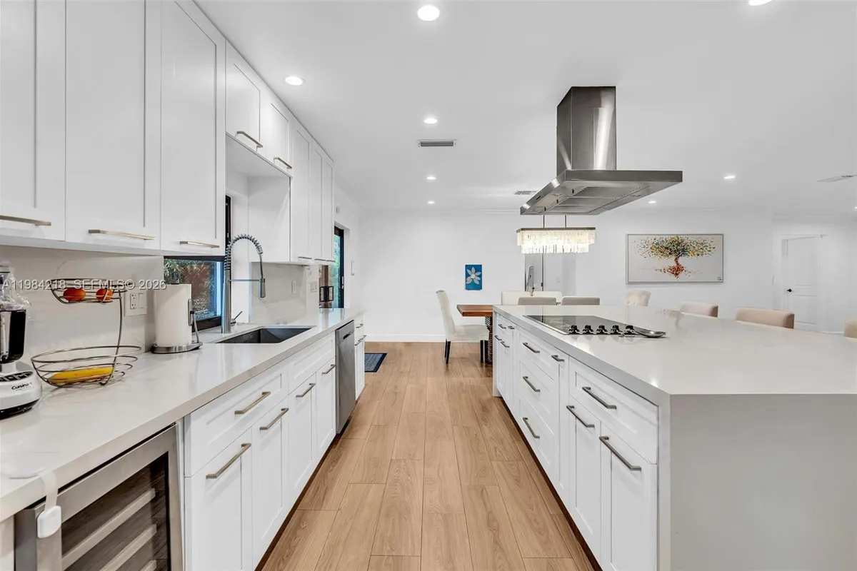 3909 Adams St, Hollywood FL 33021