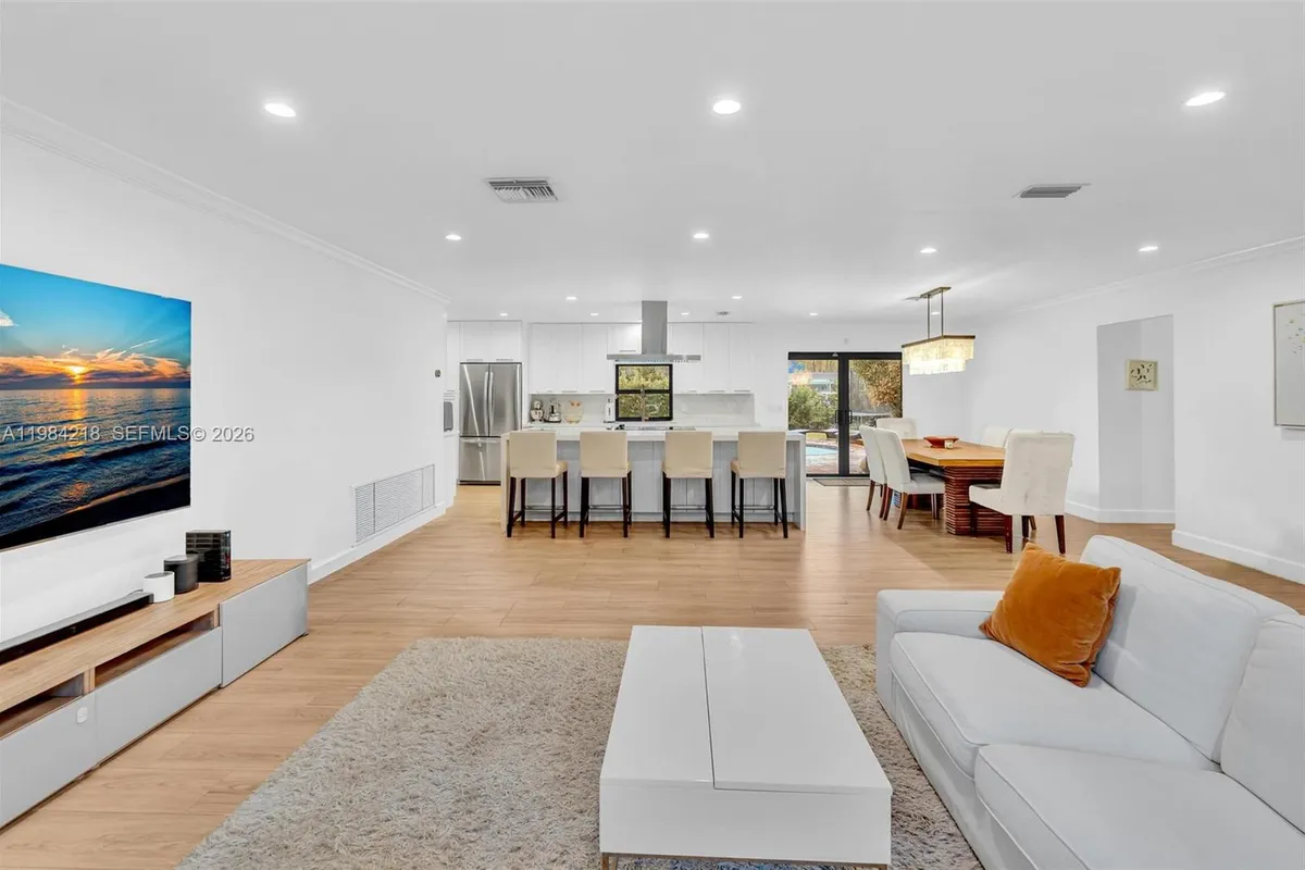 3909 Adams St, Hollywood FL 33021