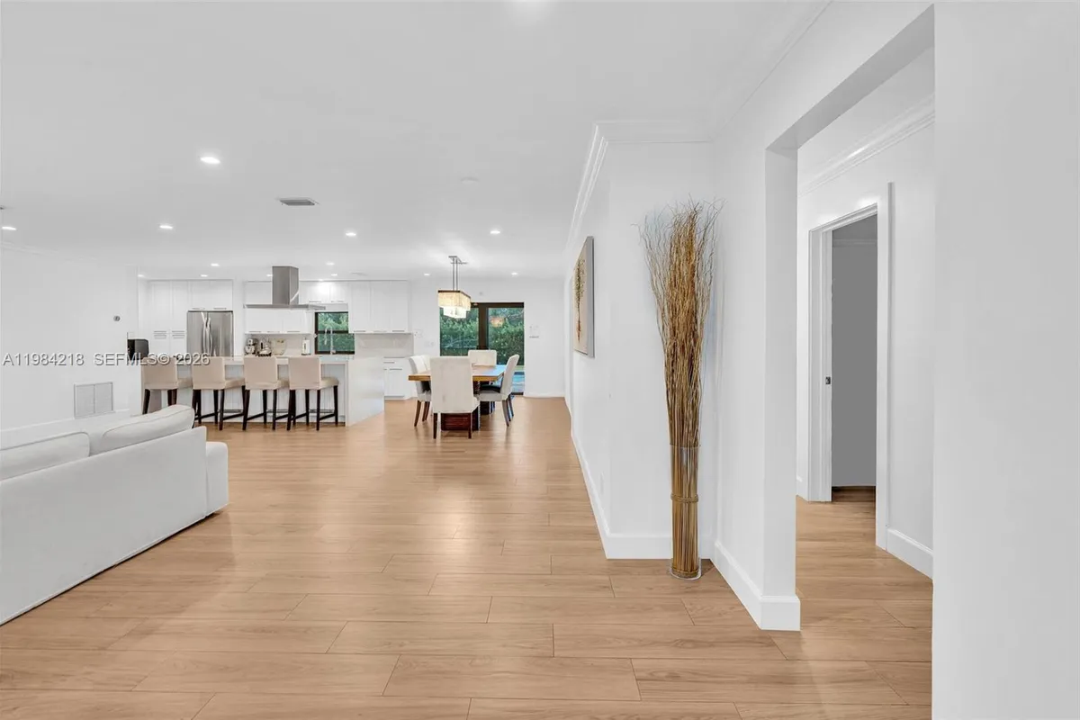 3909 Adams St, Hollywood FL 33021