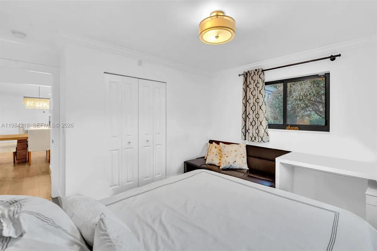 3909 Adams St, Hollywood FL 33021