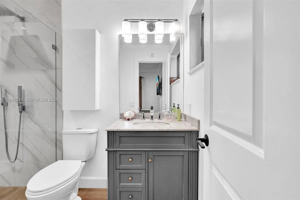 3909 Adams St, Hollywood FL 33021