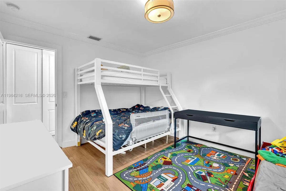 3909 Adams St, Hollywood FL 33021