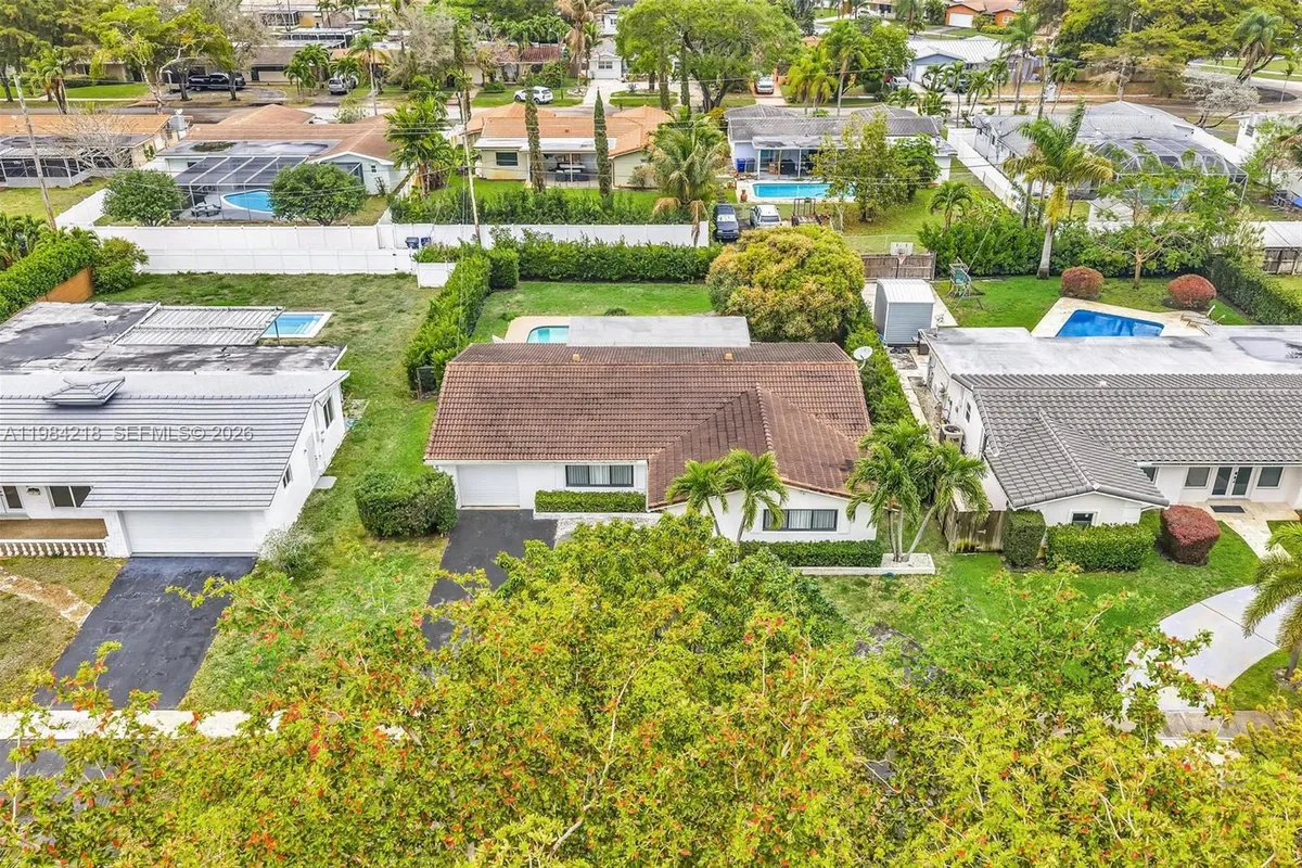 3909 Adams St, Hollywood FL 33021