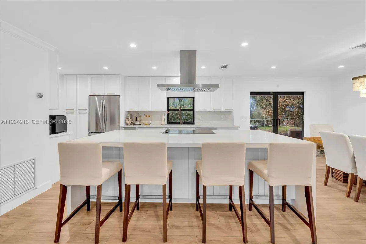 3909 Adams St, Hollywood FL 33021