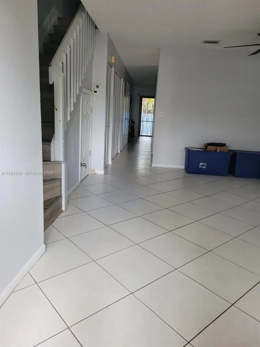 9787 Riverside Dr # 4, Coral Springs FL 33071