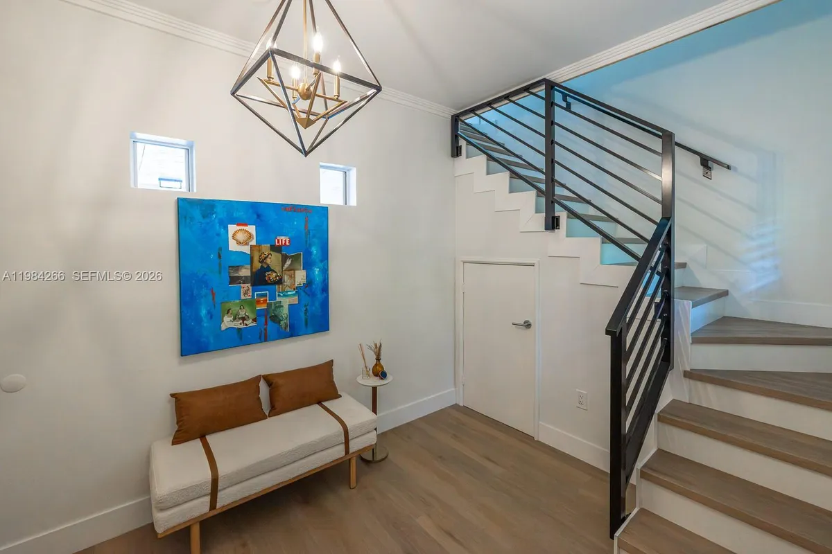 261 Navarre Ave # 1, Coral Gables FL 33134