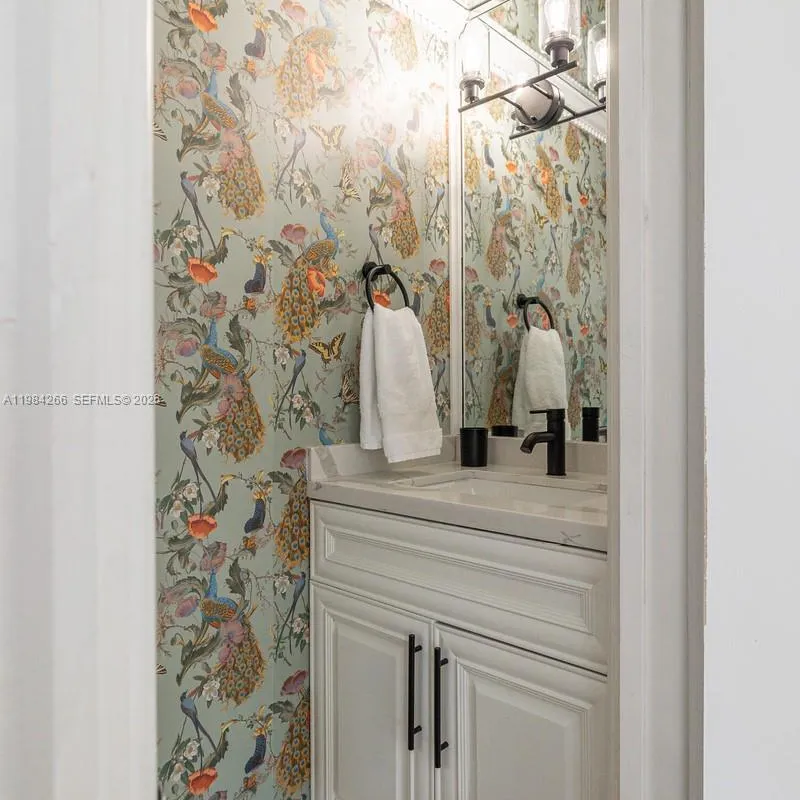 261 Navarre Ave # 1, Coral Gables FL 33134