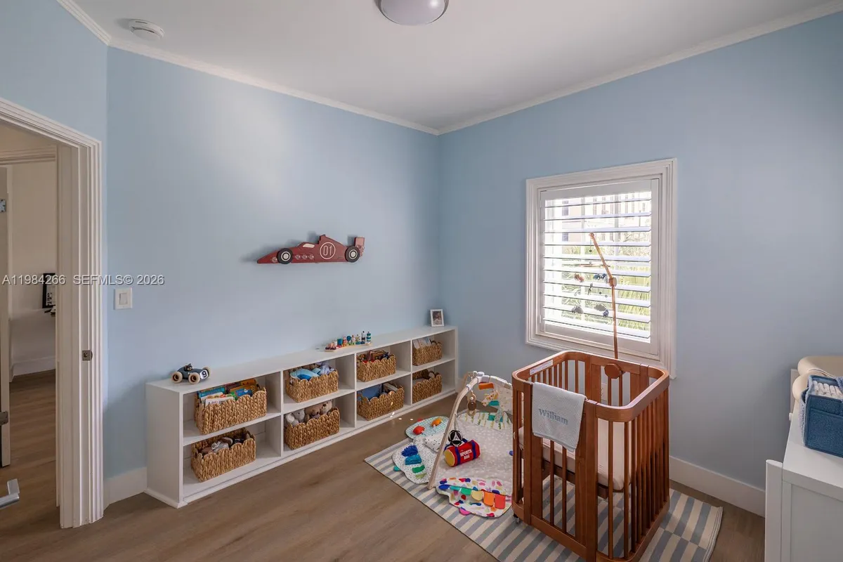 261 Navarre Ave # 1, Coral Gables FL 33134