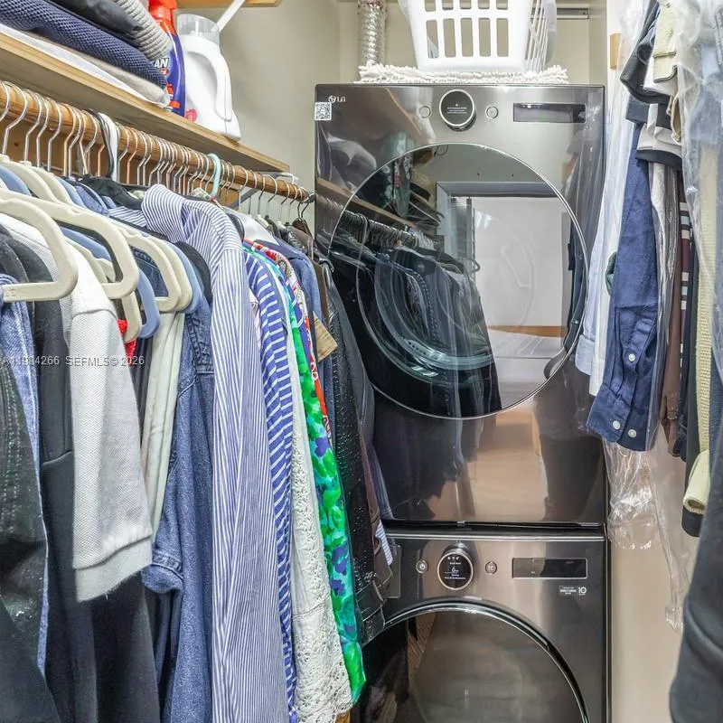 261 Navarre Ave # 1, Coral Gables FL 33134