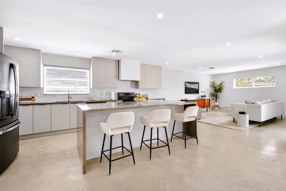 1119 N 46th Ter, Hollywood FL 33021